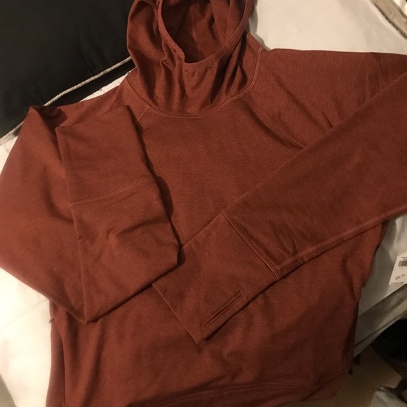 Rust colored Old navy “hoodie” long crop top - Picture 3 of 8
